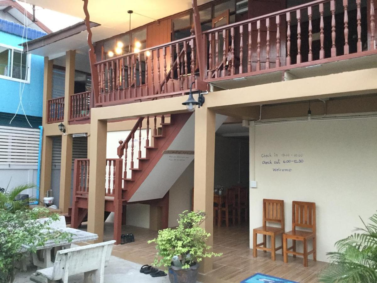 Siriwal Guesthouse Ayutthaya Eksteriør bilde